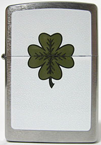 インディ・ジョーンズ エルザのZIPPOライター「Indy Clover」